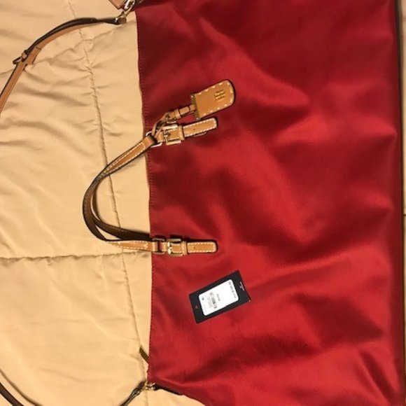 Tommy Hilfiger Weekender Tote Bag Like New - Picture 2 of 5